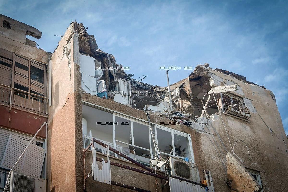 هلاکت بیش از هزار صهیونیست/ ادامه بمباران مناطق مسکونی نوار غزه/ القسام فرودگاه بن‌گوریون را هدف قرار داد