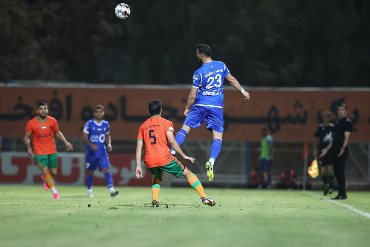 بابایی: استقلال با شکست مس در کورس رقابت ماند/ طبیعی است در فیفادی صدای باشگاه‌ها دربیاید