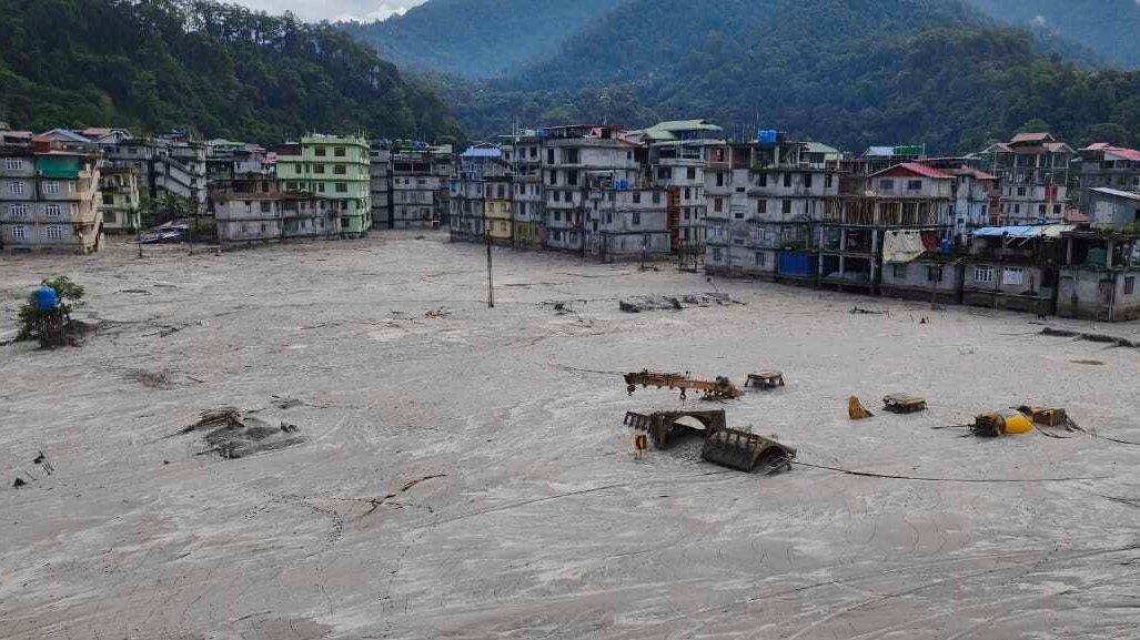 مرگ ۸۲ نفر بر اثر سیل در شمال شرقی هند