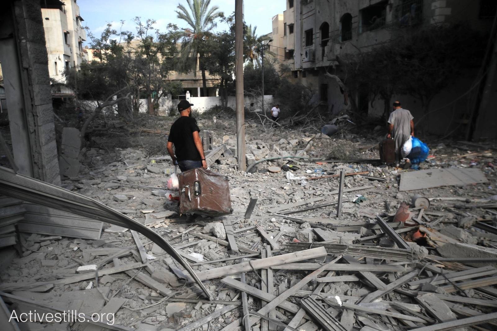 حملات رژیم صهیونیستی و بحران آوارگی در نوار غزه