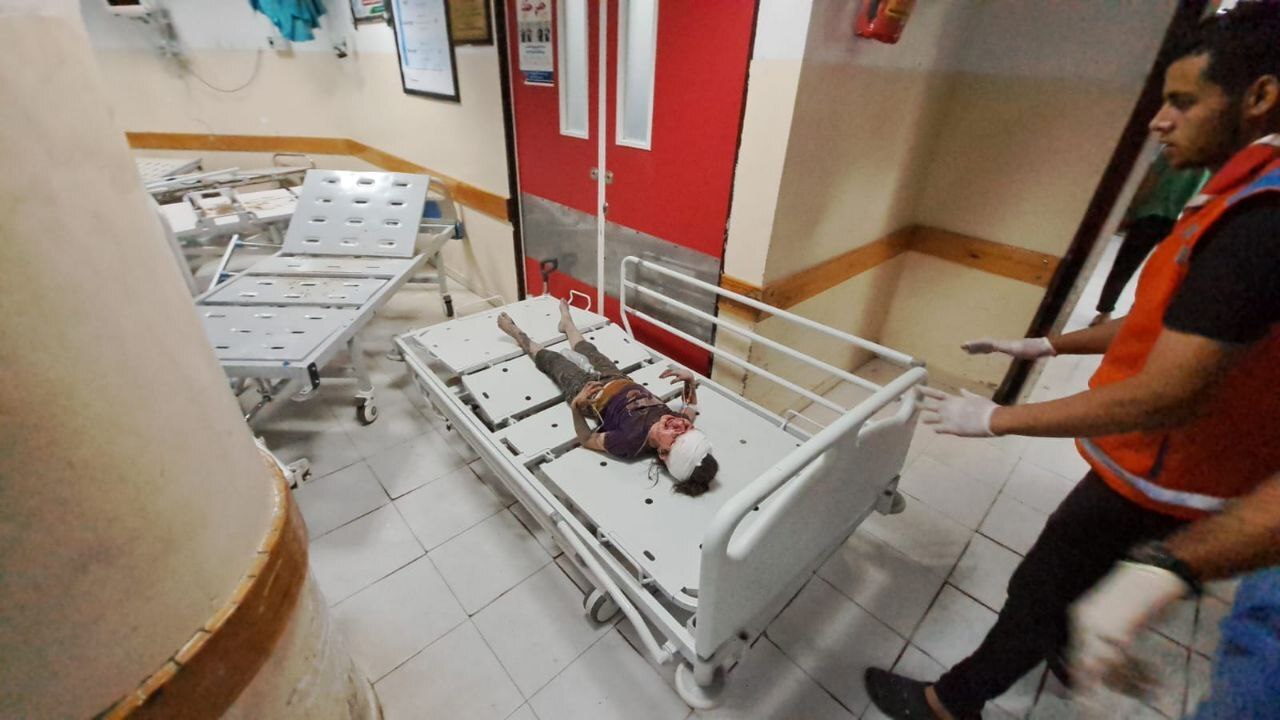 شمار شهدای غزه به ۲ هزار و ۲۱۵ نفر رسید/ هلاکت هزار و ۴۰۰ نظامی رژیم صهیونیستی/ ضرب‌الاجل ارتش اشغالگر برای تخلیه بیمارستان‎های غزه