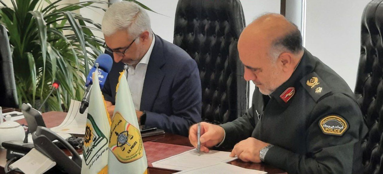 رئیس پلیس امنیت اقتصادی فراجا: باید سرمایهگذاریهای مردم در بورس بهسمت تولید سوق داده شود رئیس پلیس امنیت اقتصادی فراجا: باید سرمایهگذاریهای مردم در بورس بهسمت تولید سوق داده شود