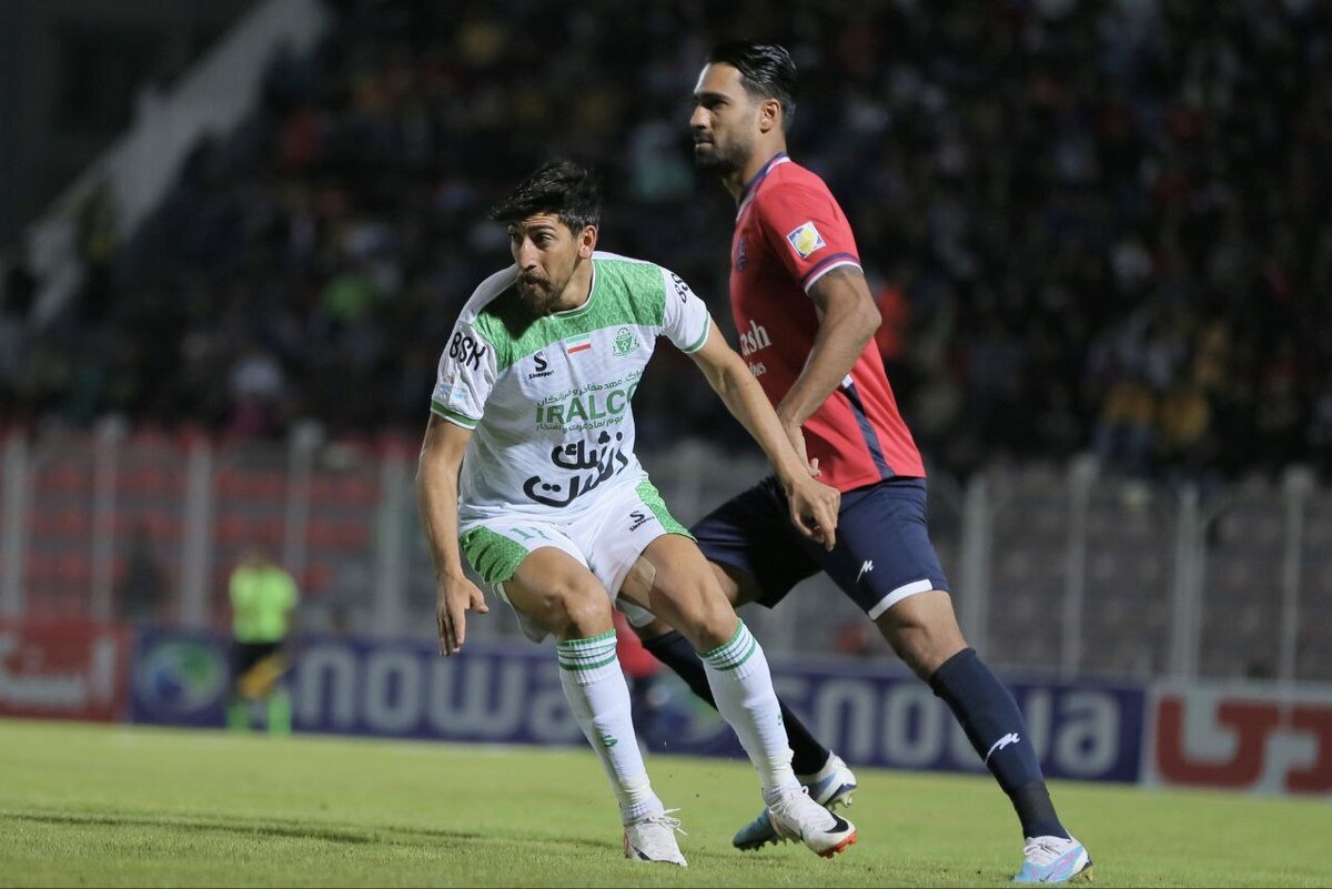 لیگ برتر| شکست خانگی نساجی مقابل آلومینیوم اراک/ رحمتی به درهای خروج نزدیک شد