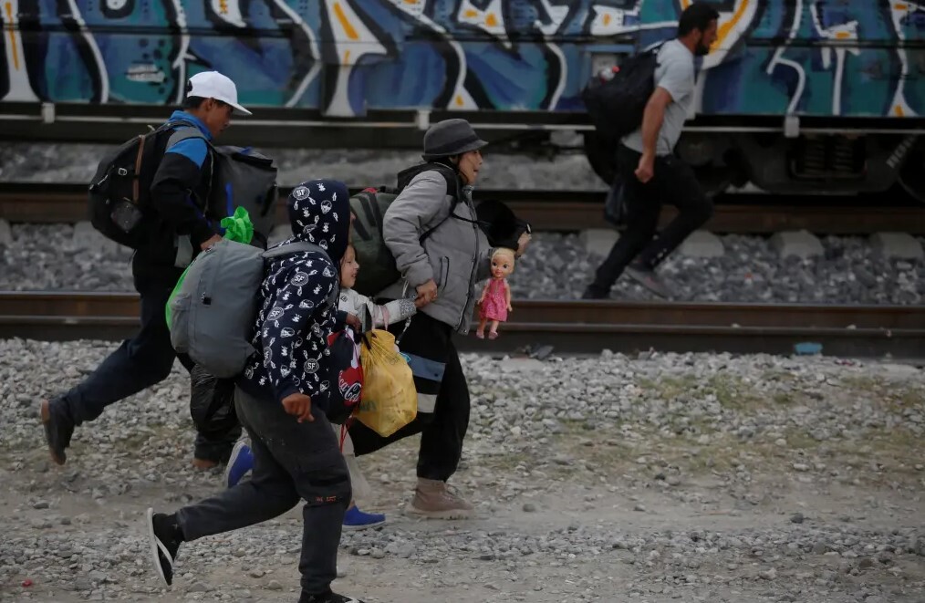 سیاست‌های ضد مهاجرتی غرب وسایل حمل و نقل را به ارابه‌های مرگ تبدیل می‌کند