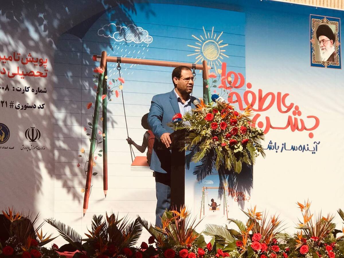 بسیاری از افراد برتر کنکور از مناطق محروم بودند/ آموزش و پرورش نظارتی بر منوی غذای مدارس غیردولتی ندارد