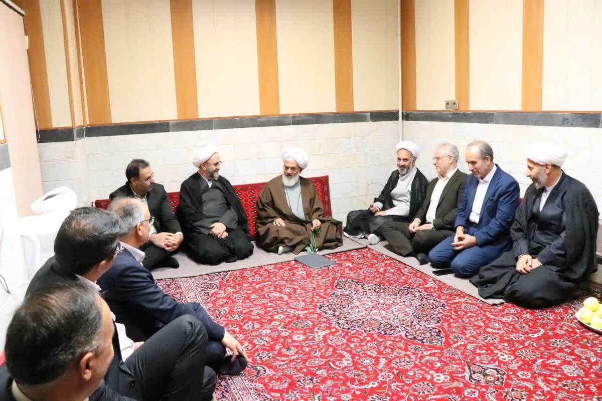 رئیس دیوان عدالت اداری با نماینده ولی فقیه در استان زنجان دیدار کرد رئیس دیوان عدالت اداری با نماینده ولی فقیه در استان زنجان دیدار کرد
