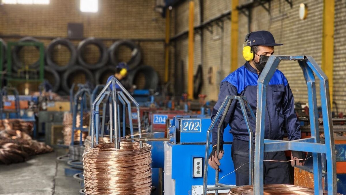 راه اندازی مجدد کارخانه تولید مفتول‌های مسی پس از ۸ ماه تعطیلی با ورود دادگستری استان هرمزگان/ جلوگیری از مزایده کارخانه و اشتغالزایی ۲۵۰ نفر