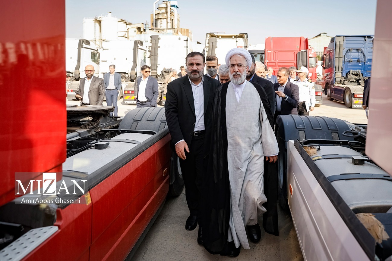  مهلت ۲ هفته‌ای دادستان کل کشور برای انجام فرایند ترخیص ۴ هزار و ۲۶۴ کشنده از گمرکات/ دادستان تهران: بر روند ترخیص کشنده‌ها تا پایان کار با جدیت نظارت می‌کنیم