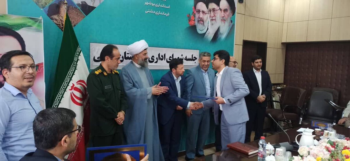 آیین تودیع و معارفه رئیس و دادستان دادگستری شهرستان دشتی برگزار شد