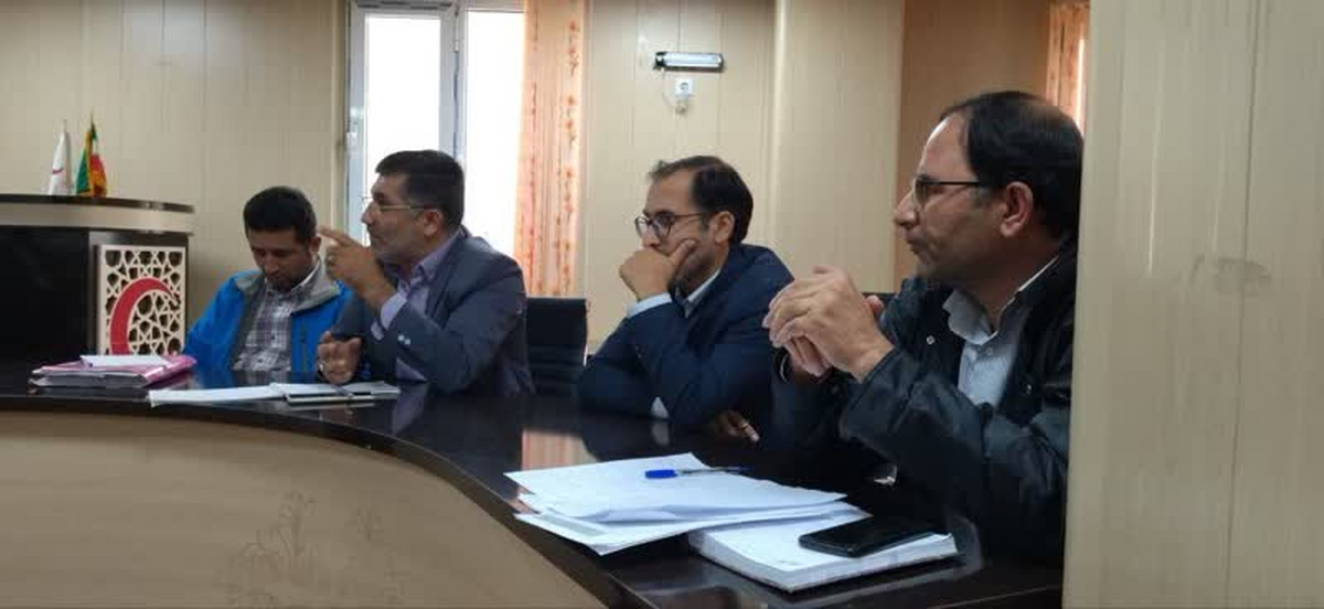 وضعیت ساخت‌وساز‌های غیرمجاز در کوهرنگ با حضور مسئولان قضایی این شهرستان بررسی شد