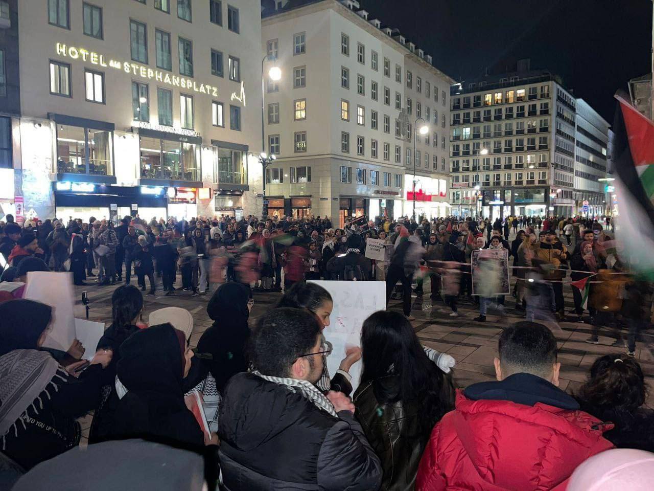 بمباران کاروان آمبولانس‌ مجروحان از سوی رژیم صهیونیستی/ تلفات بی‌سابقه خبرنگاران طی ۳ دهه گذشته