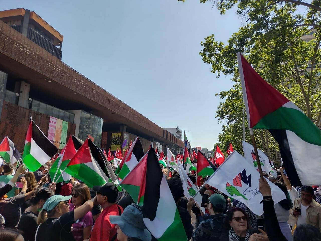 قتل‎عام در اردوگاه المغازی با دست‌کم ۵۰ شهید/ ادامه هدف قرار گرفتن بیمارستان‌ها در غزه