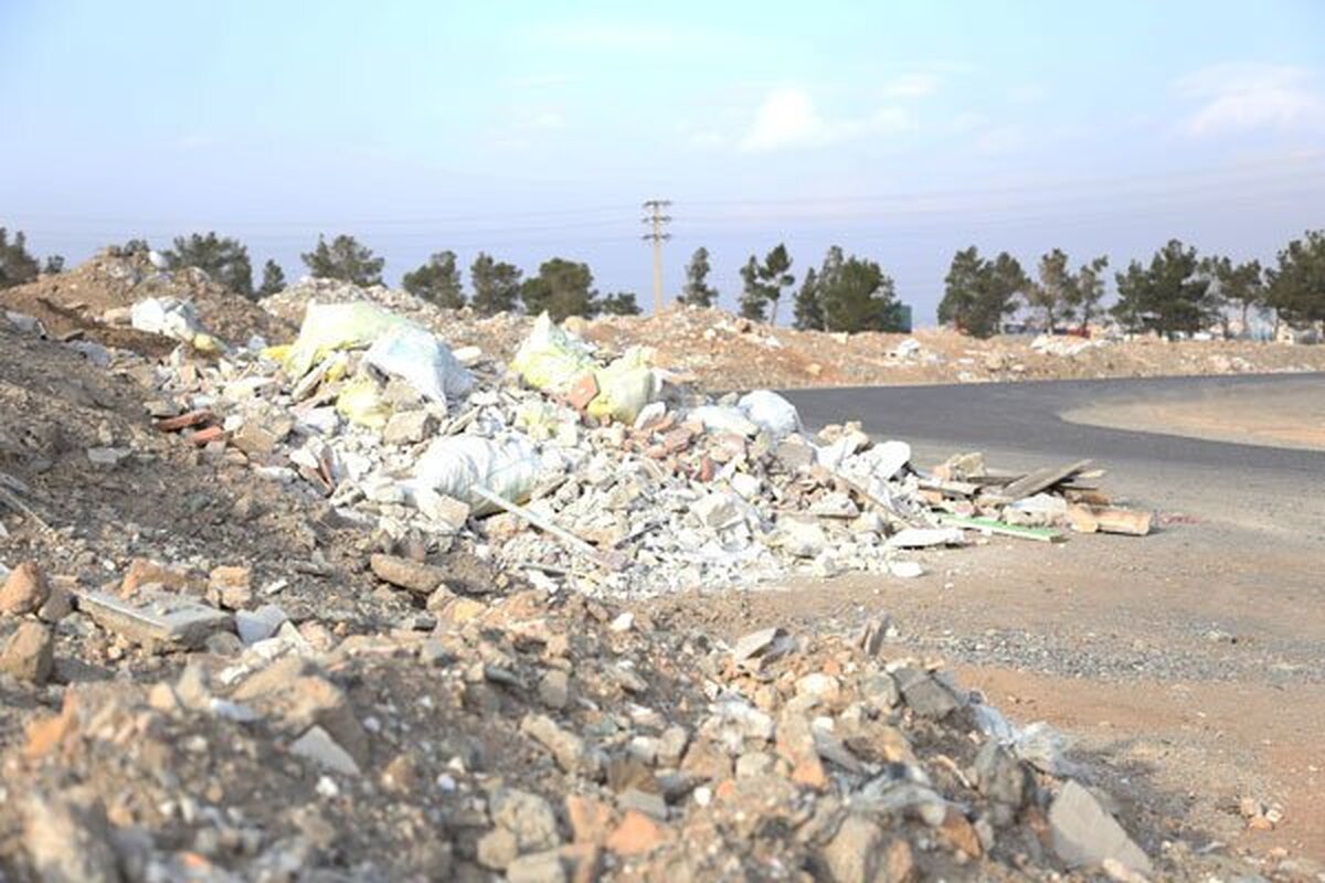 برخورد با متخلفانی که نخاله‌های ساختمانی را در بستر رودخانه‌های گرگان تخلیه می‌کنند