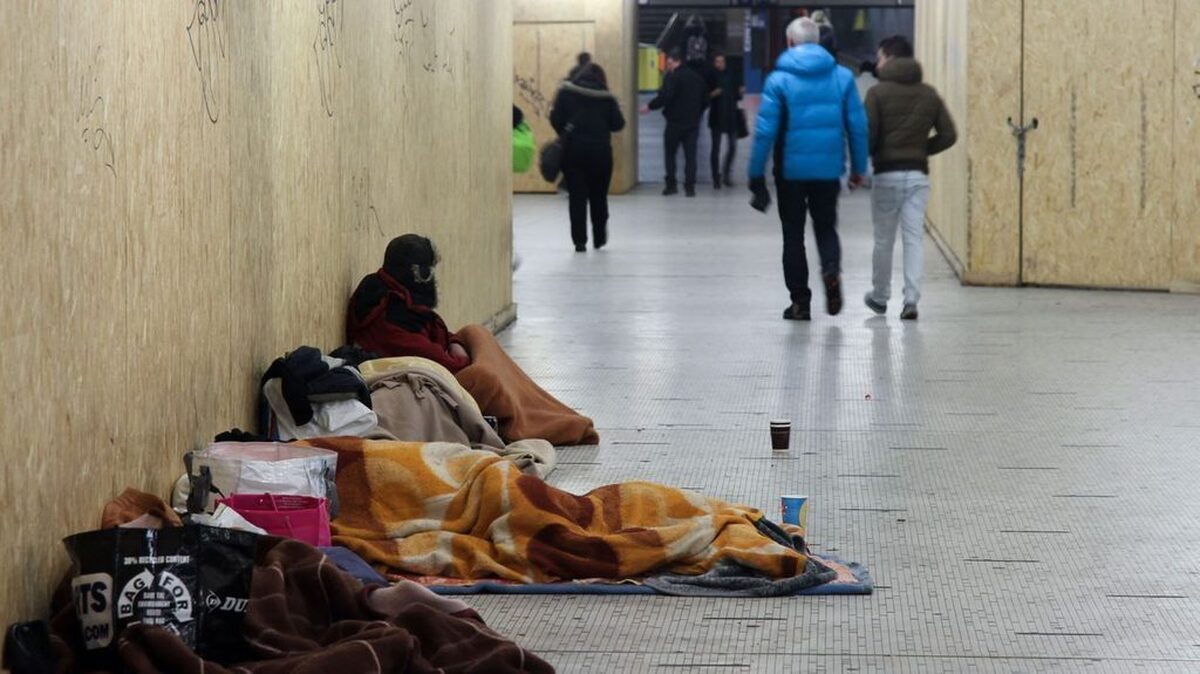 رشد جرم و جنایت و بی‌خانمانی در ایستگاه‌های مترو پایتخت اروپا