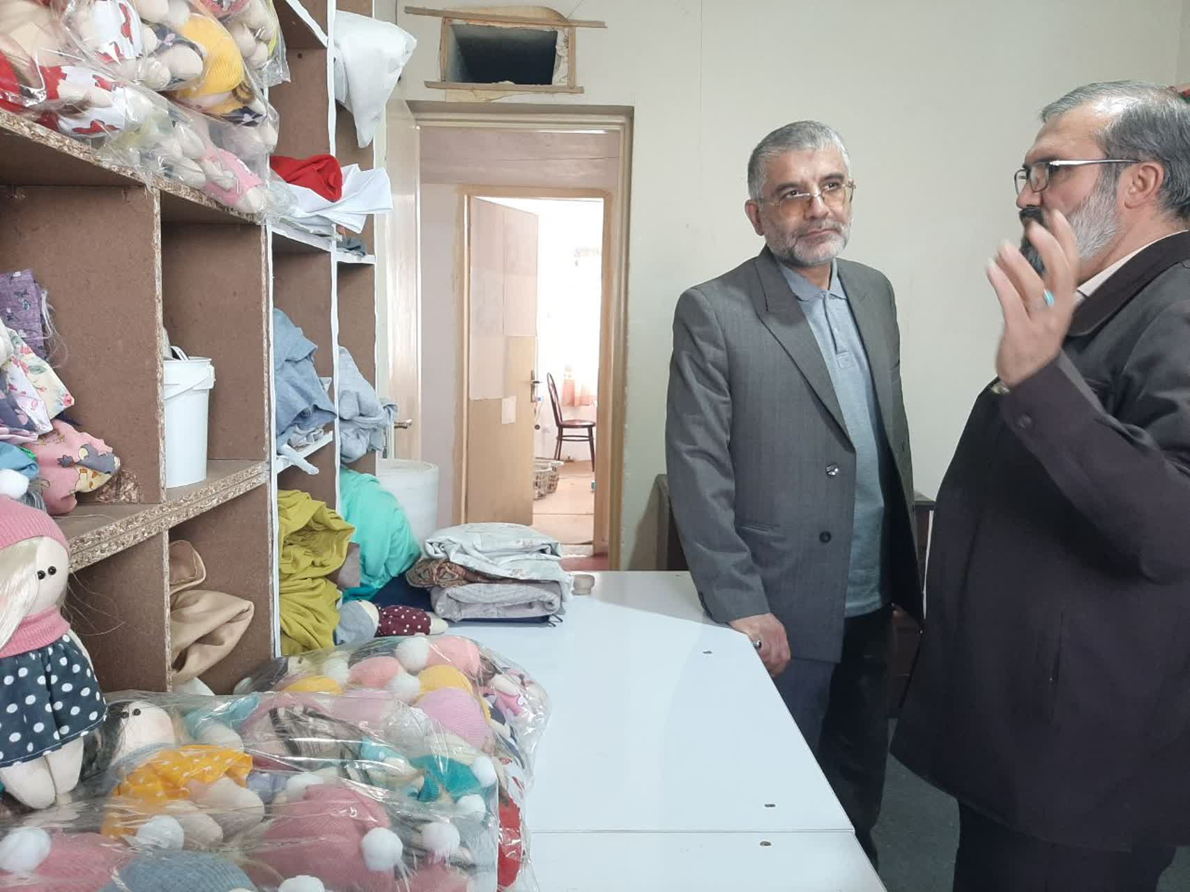 حمایت دستگاه قضا از گرو‌های مردم‌نهاد در راستای ایجاد تولید و اشتغال/ قرارگاه مردمی شهید حمید هاشمی با تلاش دادستانی همدان برای ۲ هزار نفر در استان شغل ایجاد کرده است