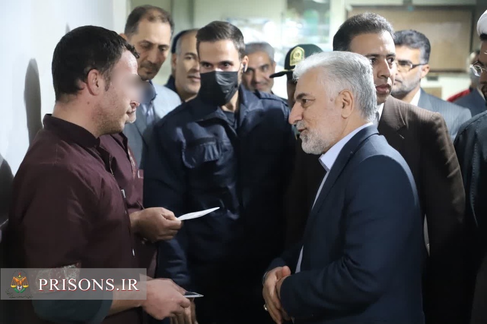 رئیس سازمان زندان‌ها از اردوگاه حرفه‌آموزی و کاردرمانی خراسان رضوی بازدید کرد