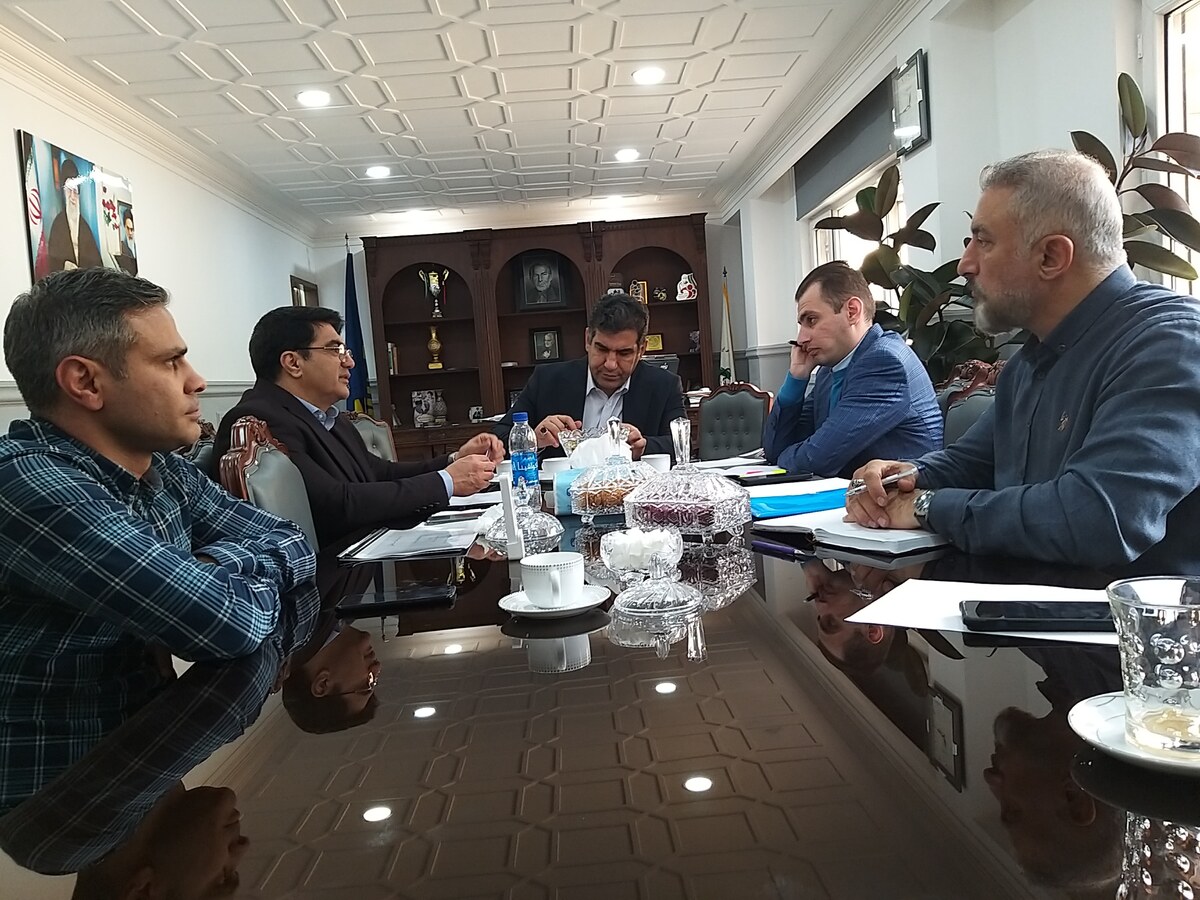 عملکرد تیم ملی بوکس جوانان بررسی شد/ حمایت از مهدی‌پور‌ و ارائه برنامه‌ تا مسابقات جهانی