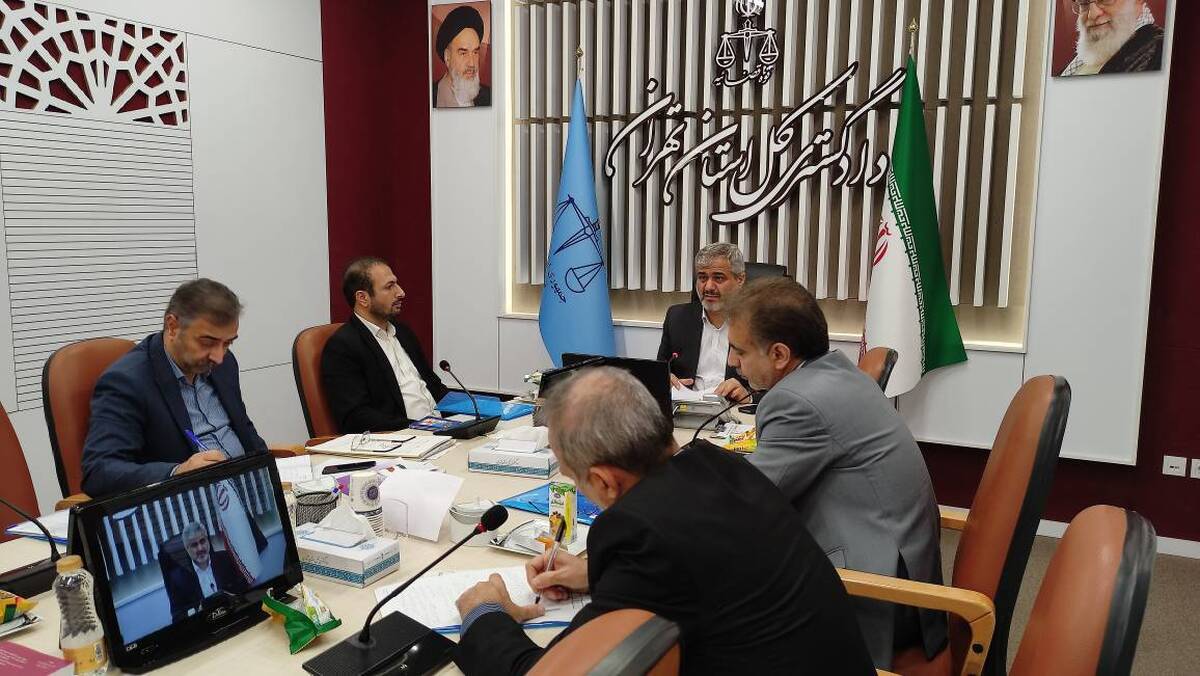 تاکیدات قانونی رئیس کل دادگستری استان تهران در حوزه کشف، تعقیب جرایم و انجام تحقیقات از متهمان