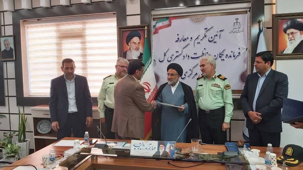 رئیس کل دادگستری استان مرکزی: احقاق حق و رسیدگی دقیق به پروندهها در گرو ایجاد محیطی آرام برای قضات و کارمندان دادگستری است رئیس کل دادگستری استان مرکزی: احقاق حق و رسیدگی دقیق به پروندهها در گرو ایجاد محیطی آرام برای قضات و کارمندان دادگستری است