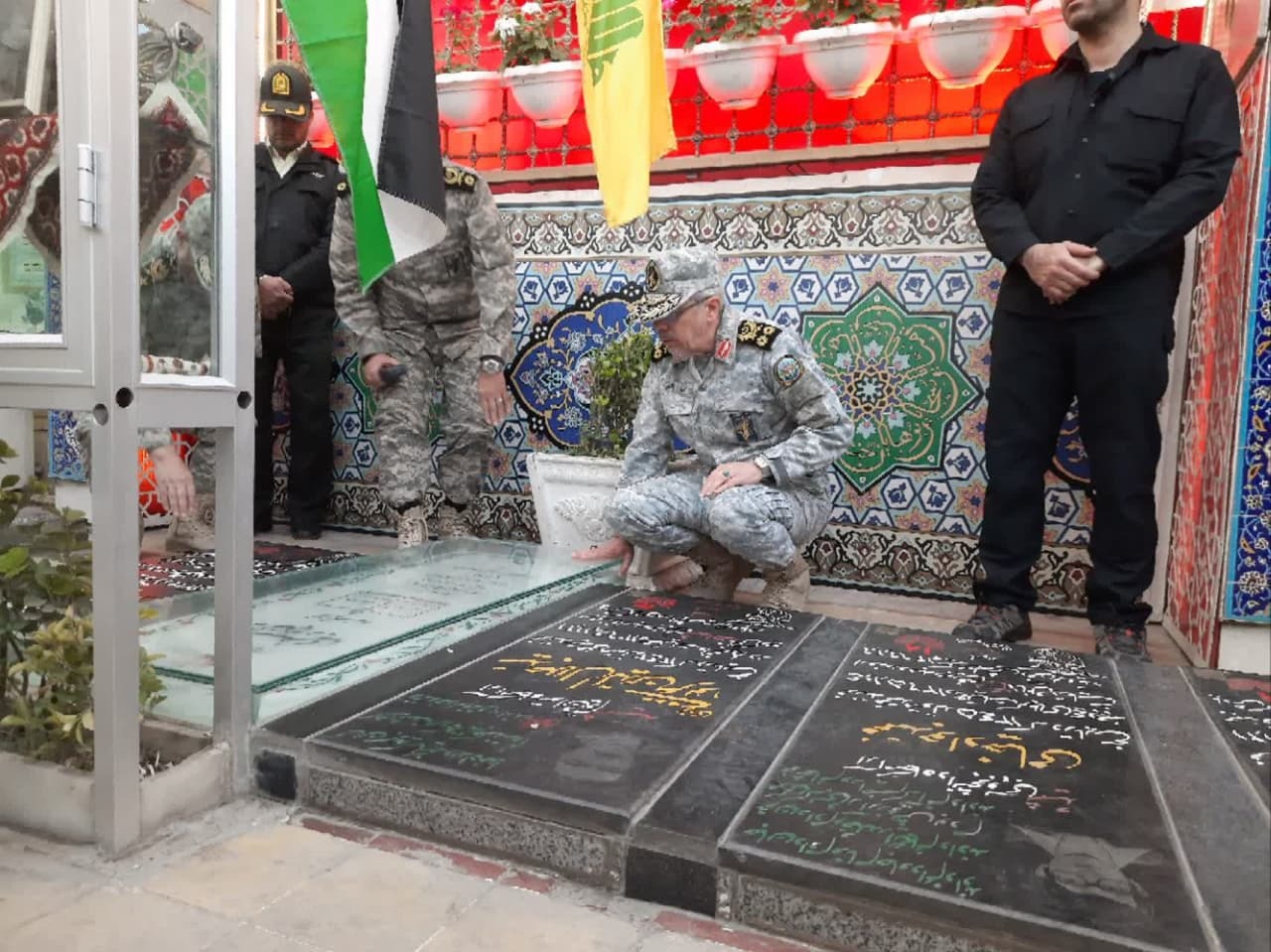 شهید سلیمانی الگویی برای آزادگان جهان است