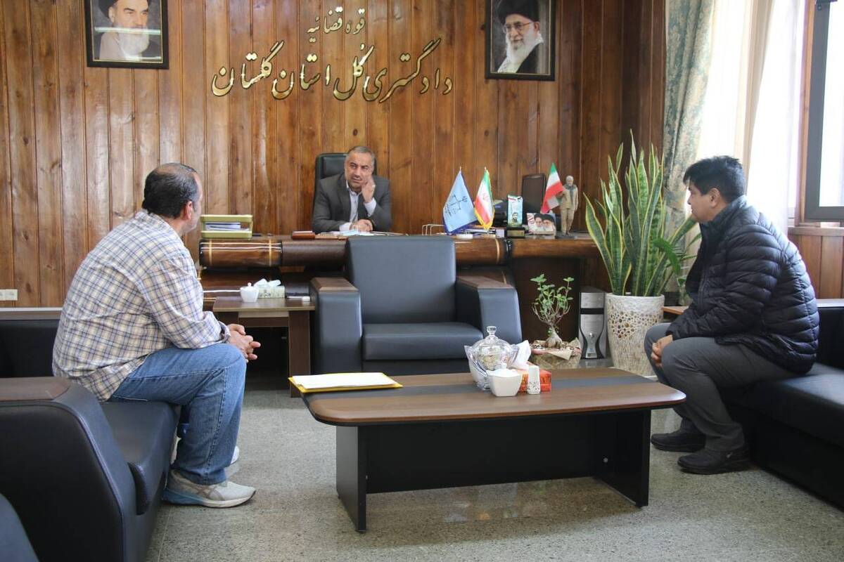 ۱۰۶ نفر از مراجعان در ملاقات مردمی با رئیس کل دادگستری گلستان و دادستان مرکز استان دیدار کردند