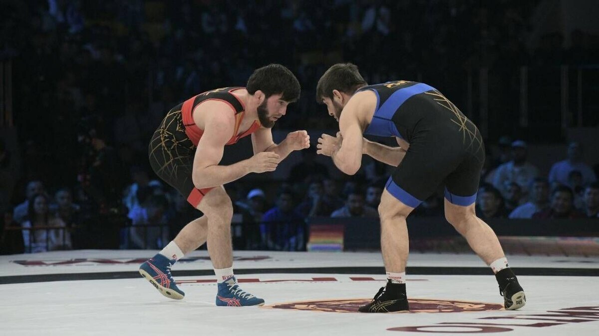 استارت انتخابی تیم ملی کشتی آزاد روسیه از جام پادوبنی/ عنوانداران جهان در مسکو 