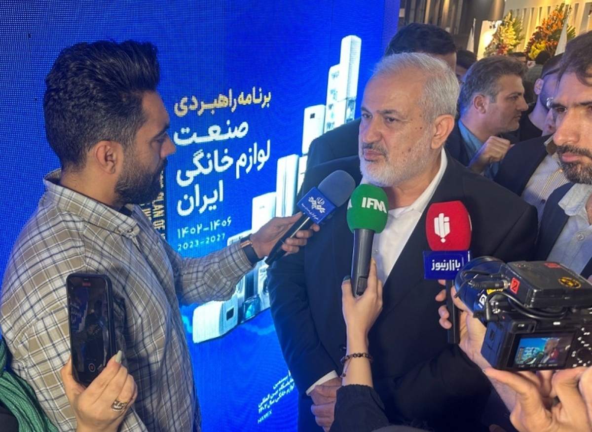 حمایت از تولید، سلب فرصت رقابت از تولیدکنندگان نیست/ باید فرصت انتخاب را برای مردم فراهم کنیم