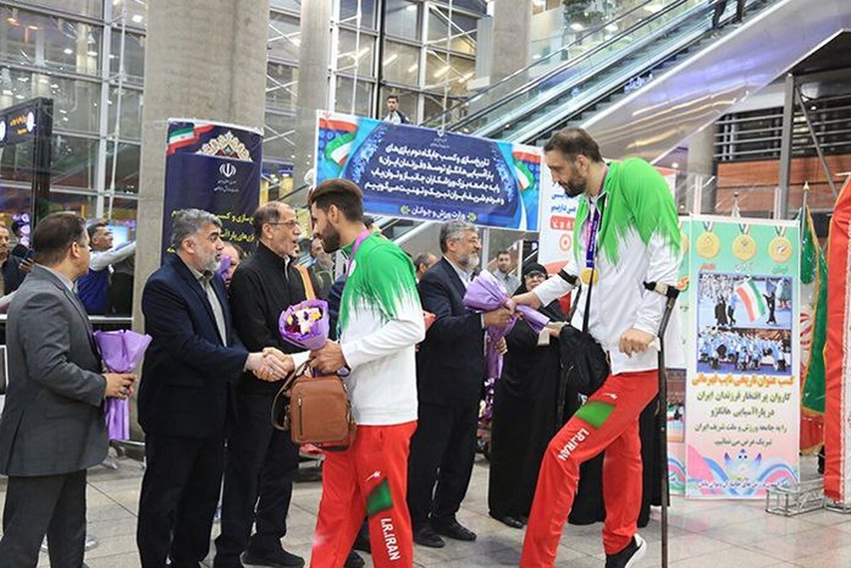 برگزاری مراسم استقبال از ملی‌پوشان کاروان فرزندان ایران با حضور مسئولان ورزش