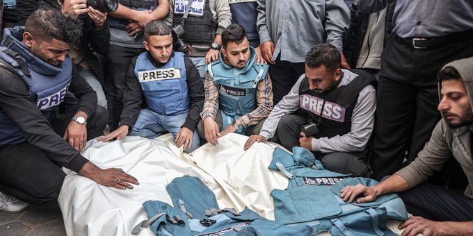 خبرنگاران فلسطینی قربانی خشونت‌های رژیم صهیونیستی/ مرگبارترین ماه برای روزنامه‌نگاران از ۳ دهه پیش رقم خورد