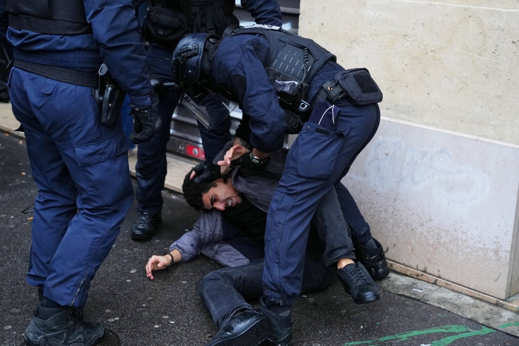 خشونت پلیس علیه اعتراضات حامی فلسطین در کشورهای غربی