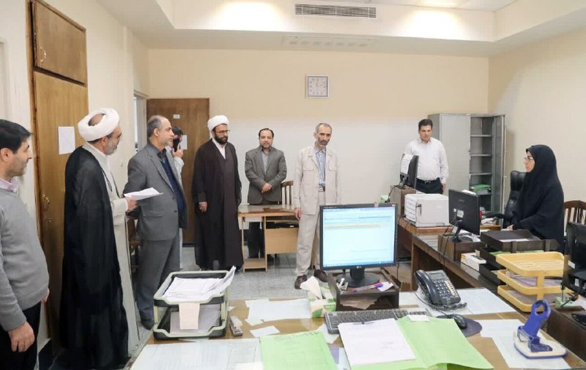 رئیس کل دادگستری استان قزوین از دادگستری شهرستان البرز بازدید کرد