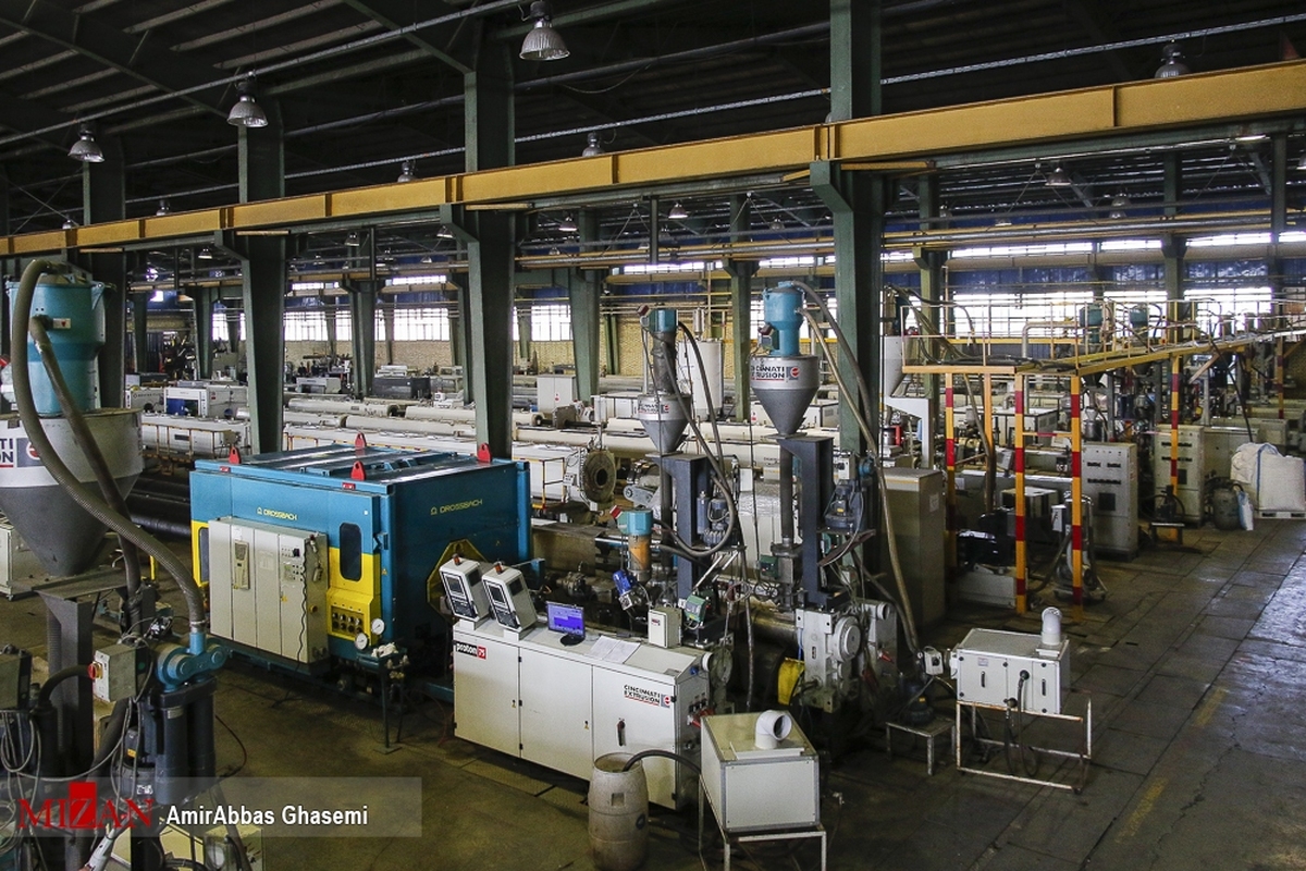 حمایت دستگاه قضایی از تولید/ بازگشت به کار ۶۰۰ نفر در کارخانه لوله‌سازی ماهشهر با کمک دادگستری استان خوزستان