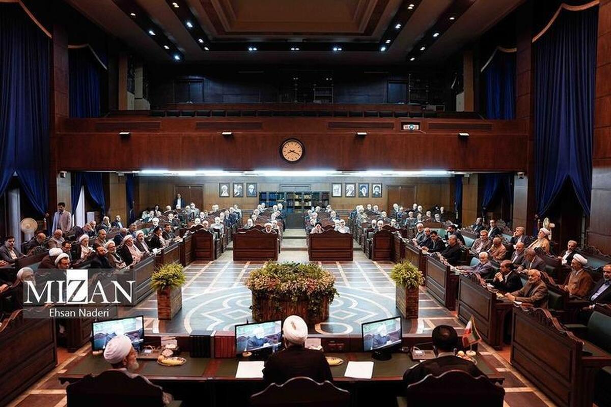 رأی وحدت رویه دیوان عالی کشور در رابطه با تعیین مرجع صالح برای رسیدگی به اتهام نگهداری مشروبات الکلی خارجی قاچاق