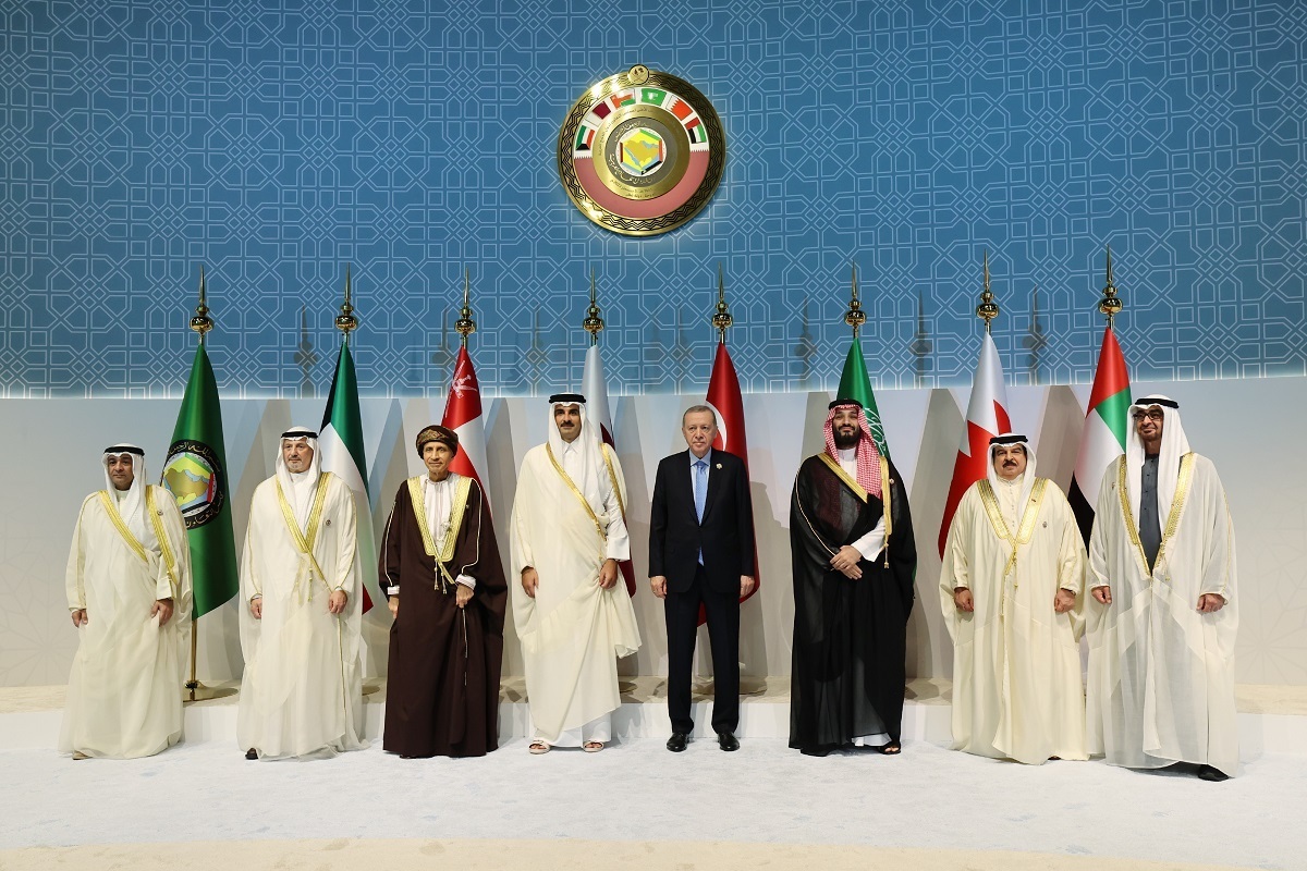 نشست سران شورای همکاری خلیج‌ فارس؛ شرکت‌کنندگان تجاوز رژیم صهیونیستی به غزه را محکوم کردند
