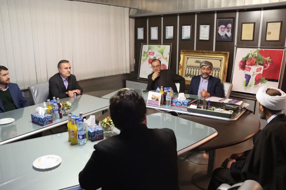 دادگستری آذربایجان غربی به حل مشکل واحد تولیدی شلرد ورود کرد دادگستری آذربایجان غربی به حل مشکل واحد تولیدی شلرد ورود کرد