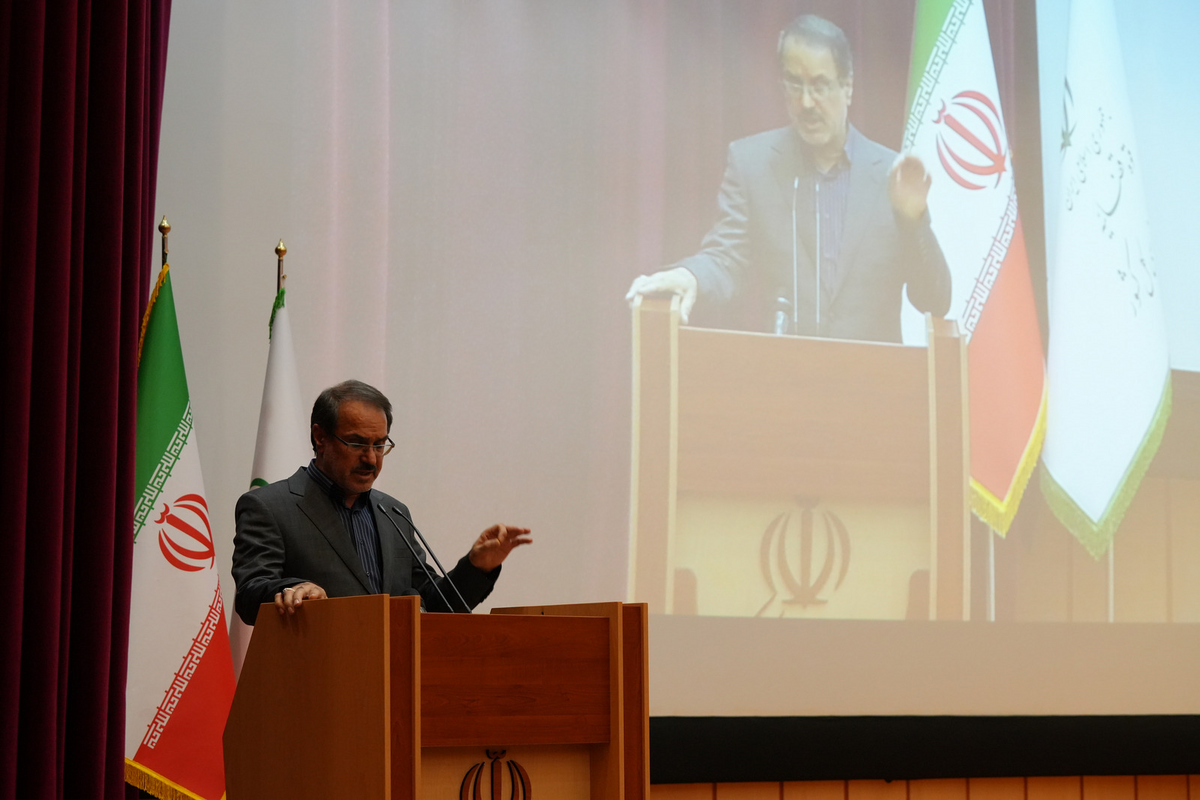 راهکارهای اساسی رئیس سازمان بازرسی برای پیشگیری و مبارزه با فساد/ تأکید بر ضرورت حذف امضاهای طلایی/ شناسایی ۱۸۰ مورد تعارض منافع