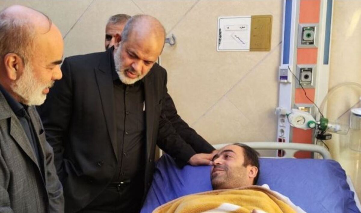 تاکید وزیر کشور بر بررسی ابعاد حادثه تروریستی راسک