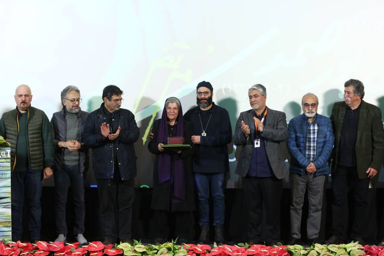 آیین «دیداری دوباره با مرتضی پورصمدی» برگزار شد/ مرتضی پورصمدی به عکسها زندگی میپاشید آیین «دیداری دوباره با مرتضی پورصمدی» برگزار شد/ مرتضی پورصمدی به عکسها زندگی میپاشید