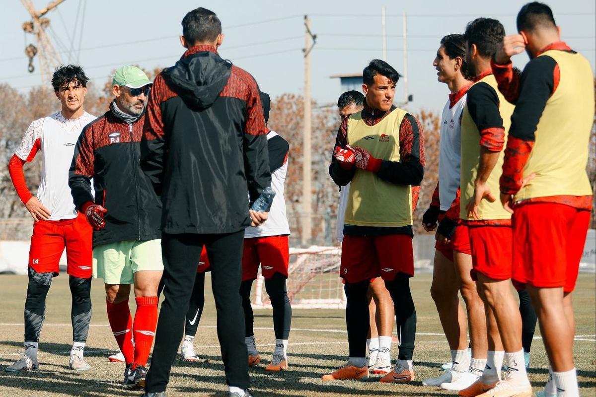 استراحت یک روزه خمز به تراکتوری‌ها