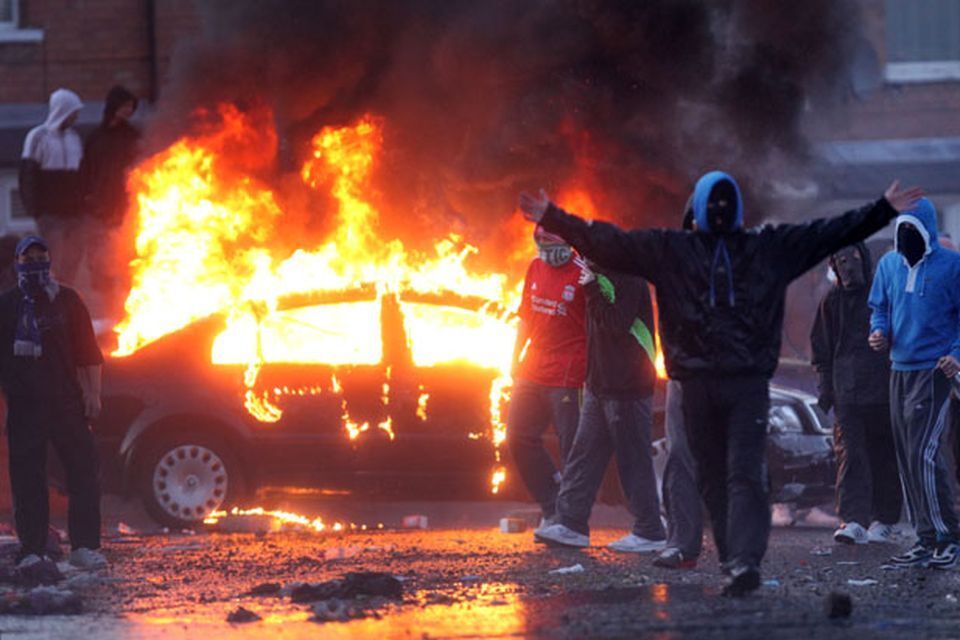 بازداشت ۳۴ نفر در پی ناآرامیها در پایتخت ایرلند بازداشت ۳۴ نفر در پی ناآرامیها در پایتخت ایرلند