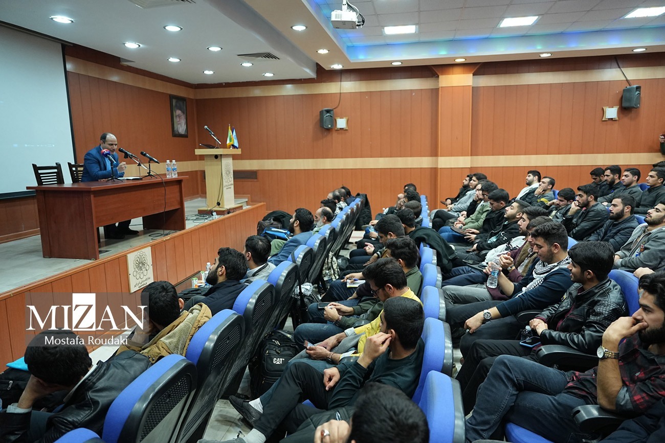 رئیس مرکز آمار و فناوری اطلاعات قوه قضاییه: ۸۰ درصد جلسات تحقیق و رسیدگی پرونده‌ها آنلاین برگزار می‌شود/ فناوری شالوده سند تحول قضایی است