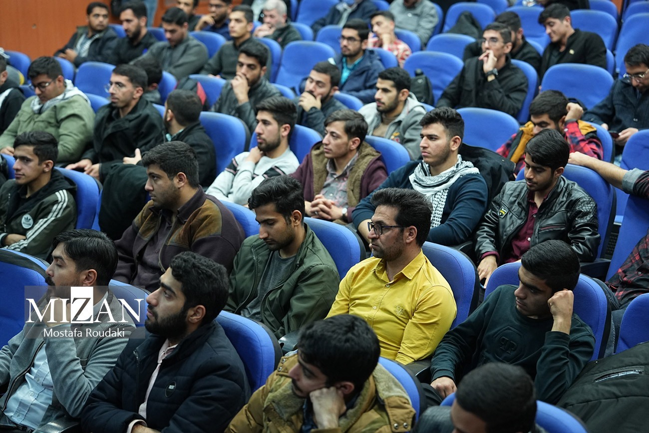 رئیس مرکز آمار و فناوری اطلاعات قوه قضاییه: ۸۰ درصد جلسات تحقیق و رسیدگی پرونده‌ها آنلاین برگزار می‌شود/ فناوری شالوده سند تحول قضایی است