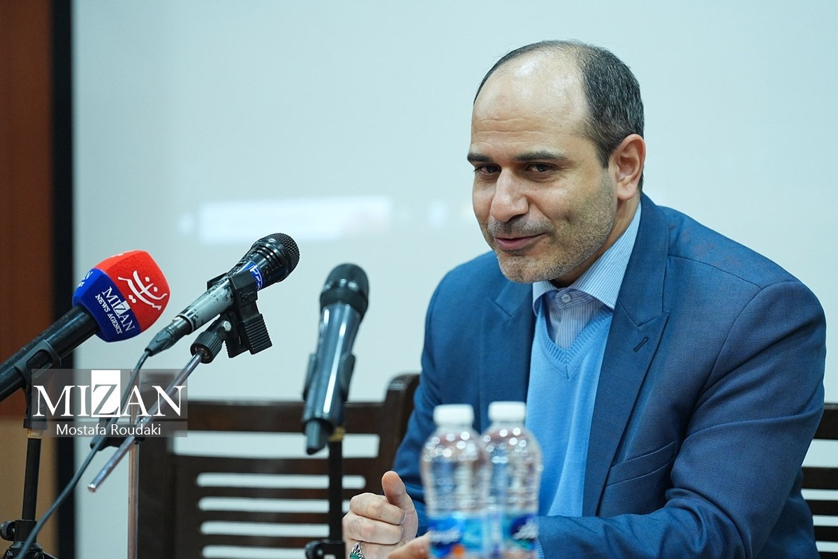 رئیس مرکز آمار و فناوری قوه قضاییه: مجوز نظارت و ارزیابی احراز هویت برخط ثنا به یک شرکت دانش‌بنیان داده شد/ تنظیم‌گری اتصال بین حاکمیت و شرکت‌های دانش‌بنیان را افزایش خواهد داد