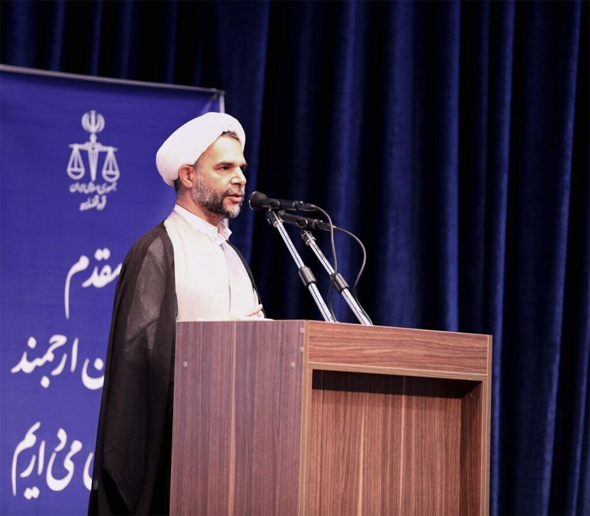 رئیس کل دادگستری استان خراسان رضوی: قضات باید به حقوق عمومی و خصوصی به طور توأمان و متناسب توجه کنند