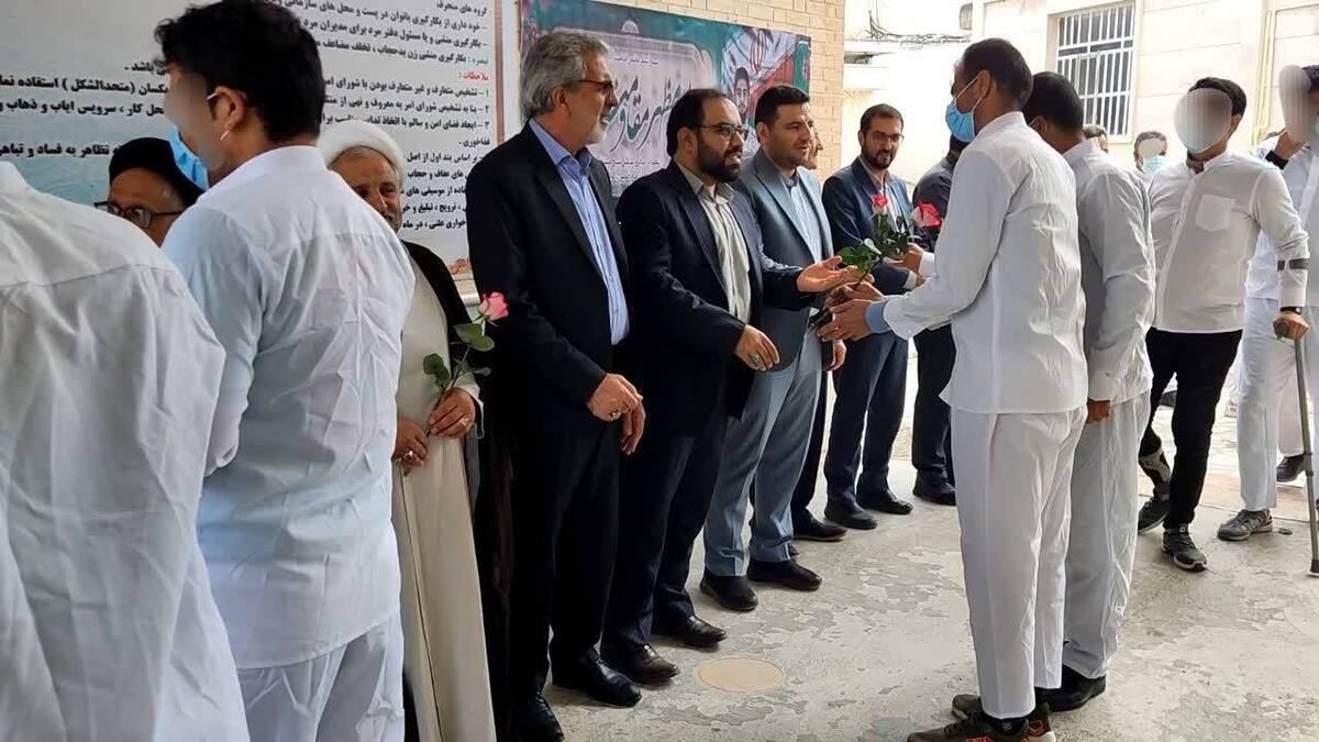۱۲ زندانی واجد شرایط از زندان شهرستان نی‌ریز آزاد شدند