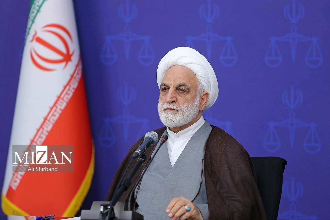 ملاقات مردمی با ۱۰ هزارو ۴۳۸ نفر در اداره کل ارتباطات مردمی قوه قضاییه/۶۴ هزارو ۷۰۱ مورد درخواست مردمی در سامانه سامع ثبت شد/۲ میلیون و ۳۲۳ هزارو ۵۵۴ مورد ملاقات مردمی در کل کشور