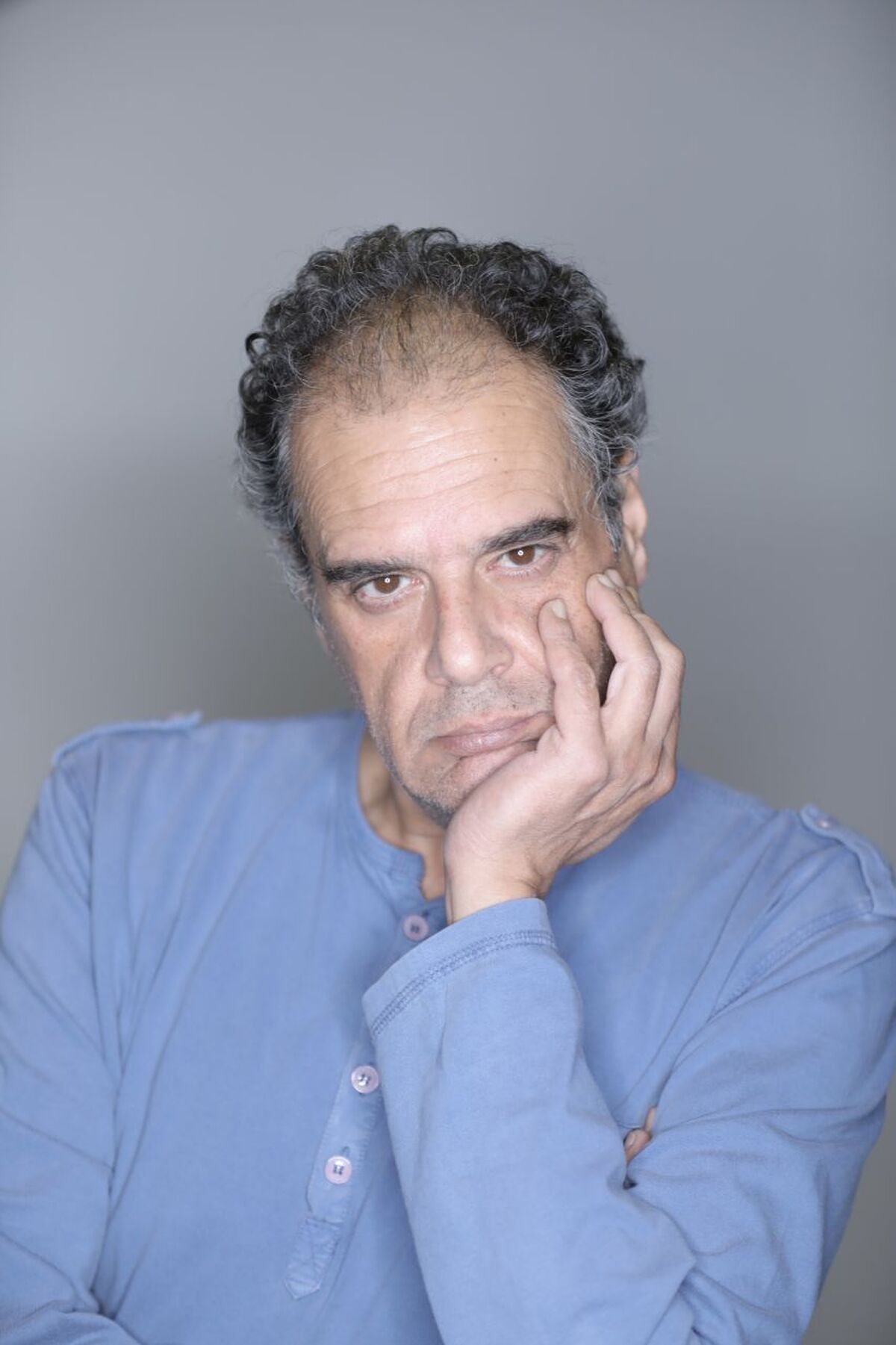 هومن برقنورد با «آنها دروغ میگویند» به صحنه میآید هومن برقنورد با «آنها دروغ میگویند» به صحنه میآید