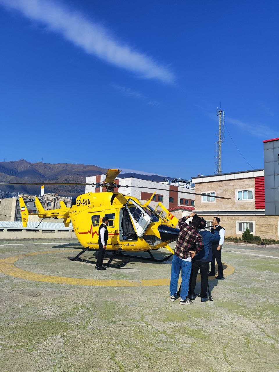 «برای ایران» در شبکه مستند/ قصه آدمهایی که برای عزت ایران میکوشند «برای ایران» در شبکه مستند/ قصه آدمهایی که برای عزت ایران میکوشند