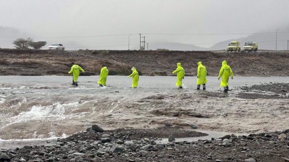 سیل و آب‌گرفتگی در منطقه؛ اختلال در دبی ادامه دارد