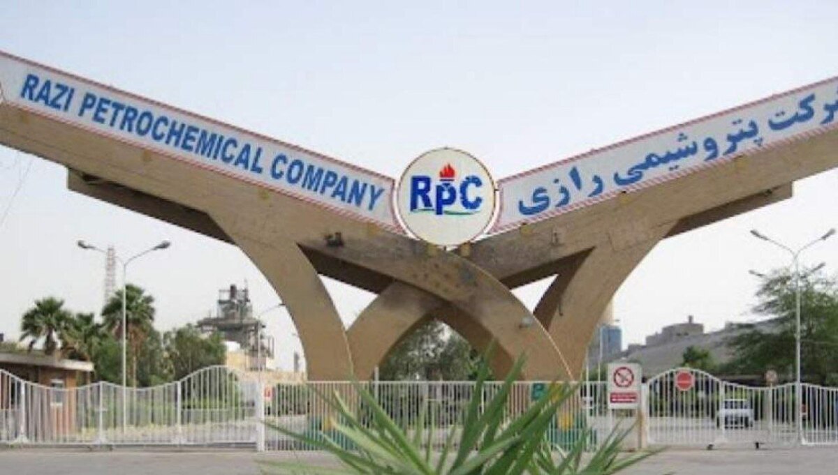 سقوط جرثقیل در اسکلهٔ پتروشیمی رازی با ۲ کشته و ۴ مصدوم